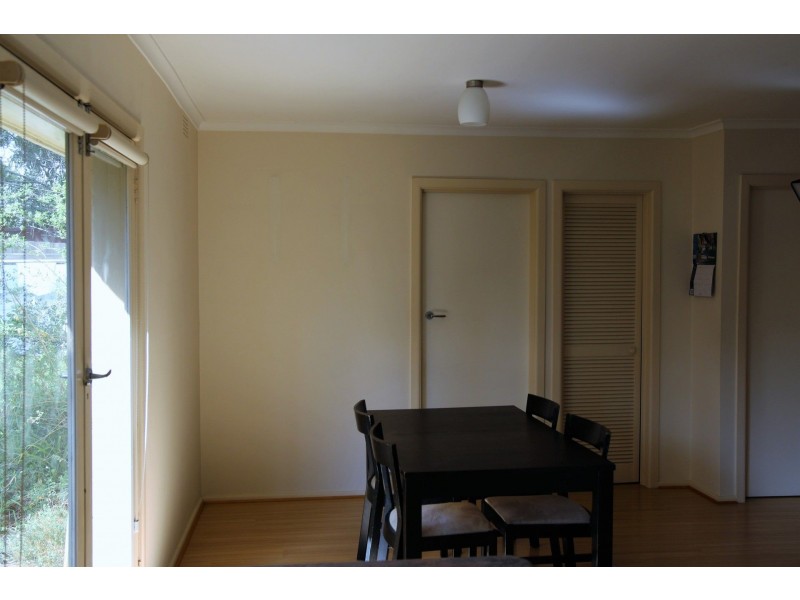 1/15 Boronia Grove, Doncaster East VIC 3109