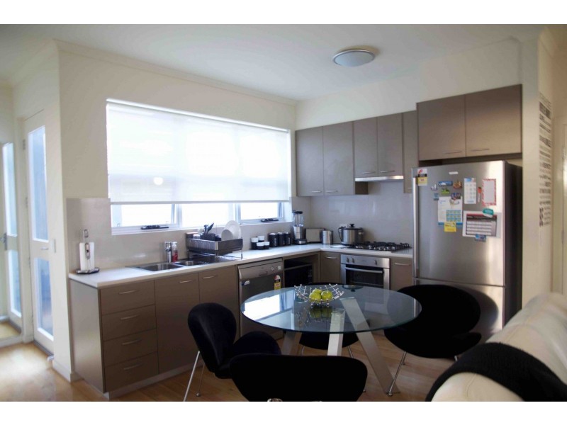 5 Lawton Lane, Woodville West SA 5011