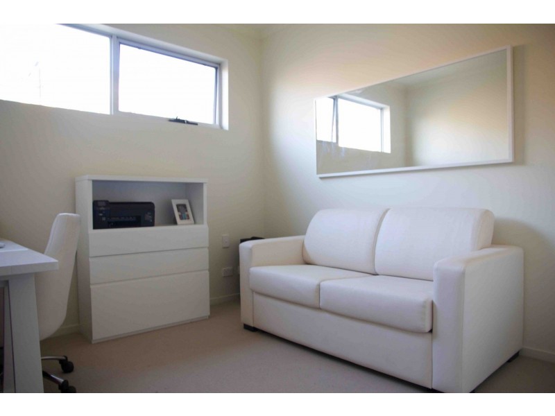 5 Lawton Lane, Woodville West SA 5011