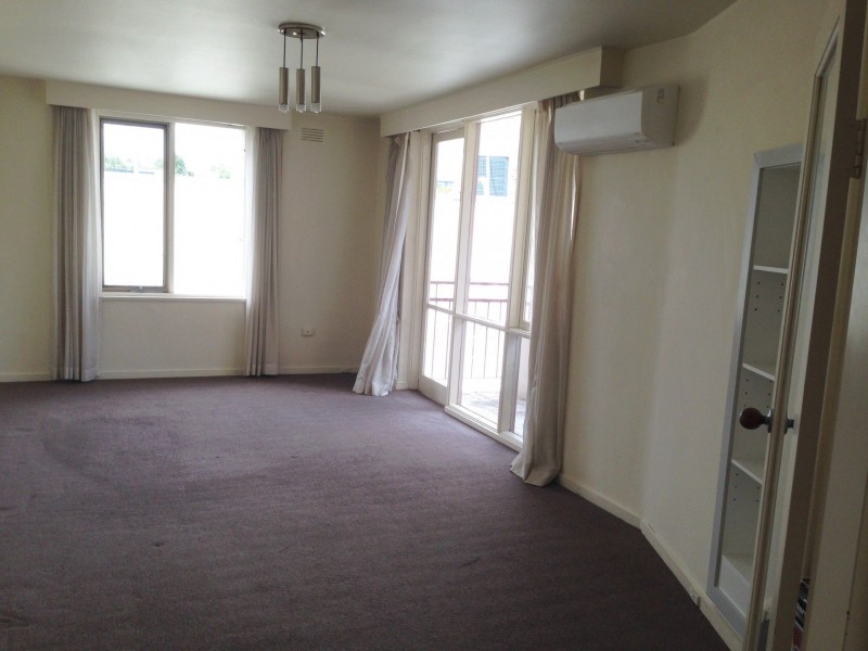 19/14 The Avenue, Windsor VIC 3181