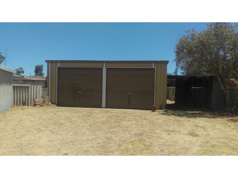24 Peel St, Mandurah WA 6210