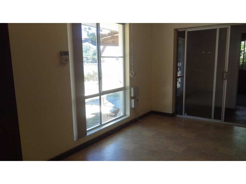 24 Peel St, Mandurah WA 6210