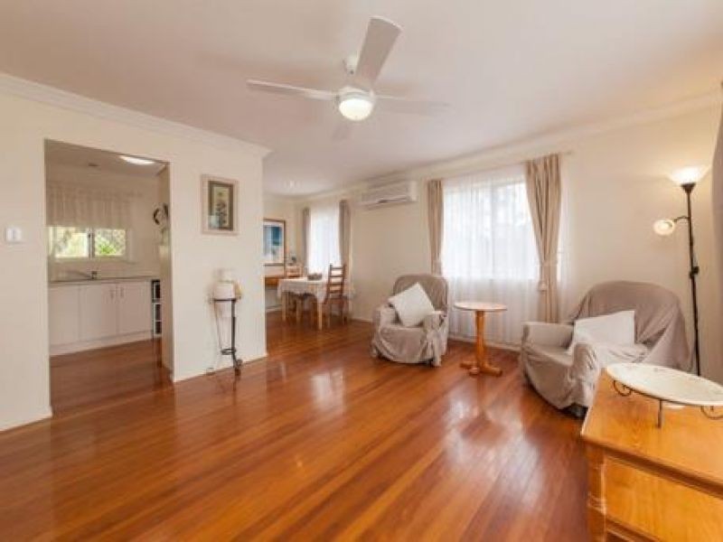 30 Macarthur Crescent, Slacks Creek QLD 4127