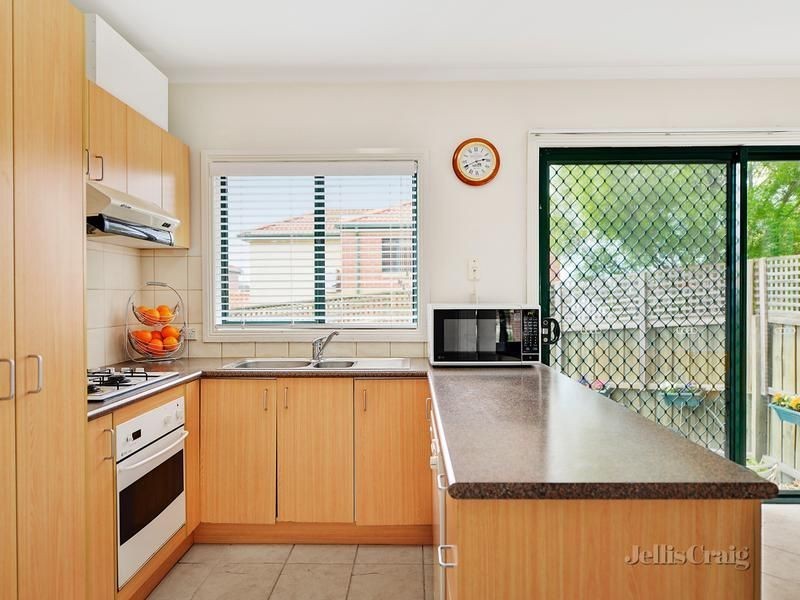 17/33 Leslie Street, Donvale VIC 3111