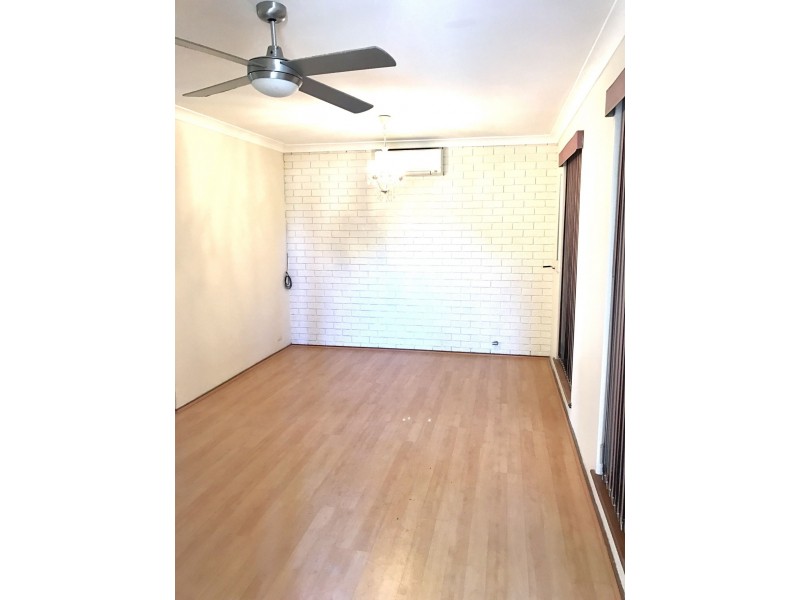 37 Barlee Way, Beechboro WA 6063