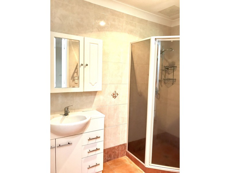 37 Barlee Way, Beechboro WA 6063