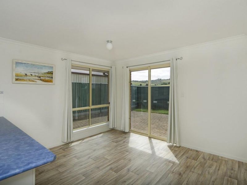 65 Sweetman Ave, Encounter Bay SA 5211