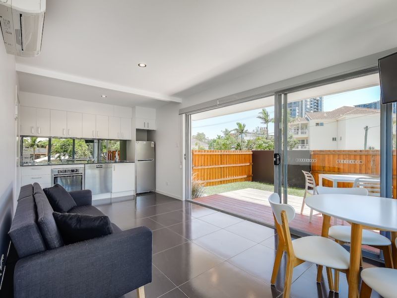 1/15 Gordon St, Milton QLD 4064