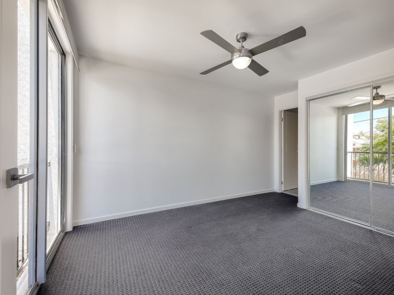 1/15 Gordon St, Milton QLD 4064