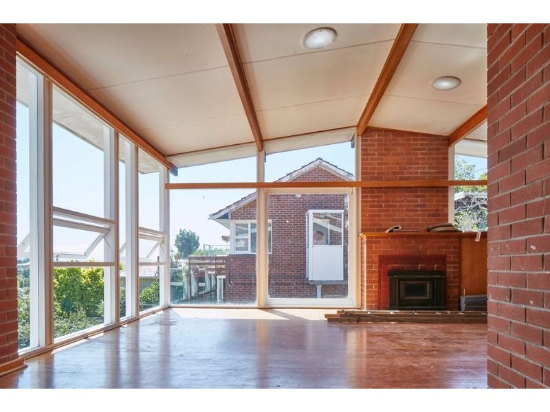 521 Churchill Avenue, Sandy Bay TAS 7005