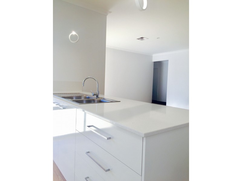 142 Dunsborough Lakes Drive, Dunsborough WA 6281