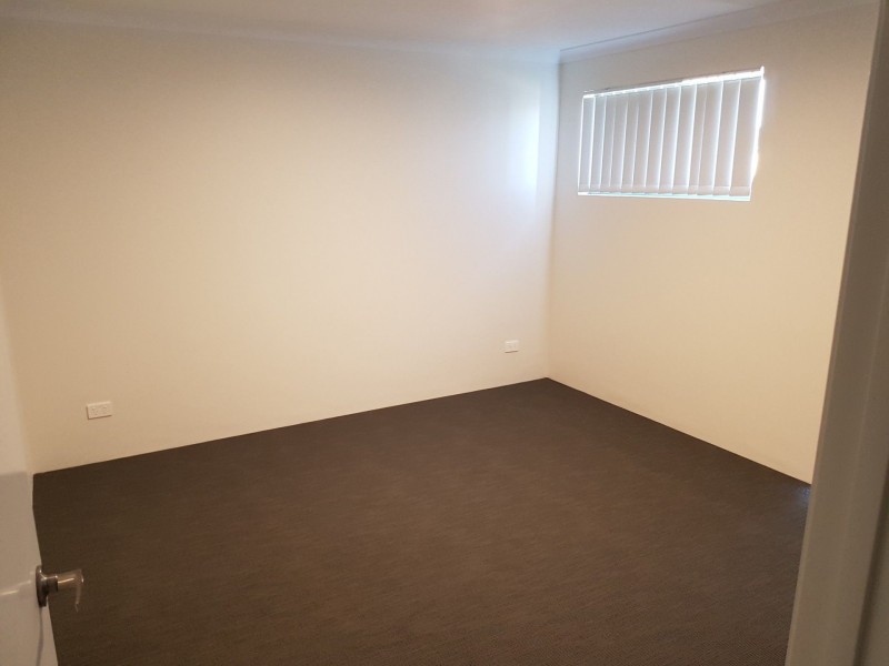 10 Plender Road, Caversham WA 6055