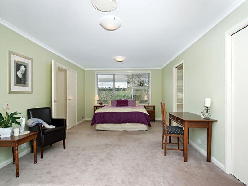 29 Calool Cres, Belrose NSW 2085