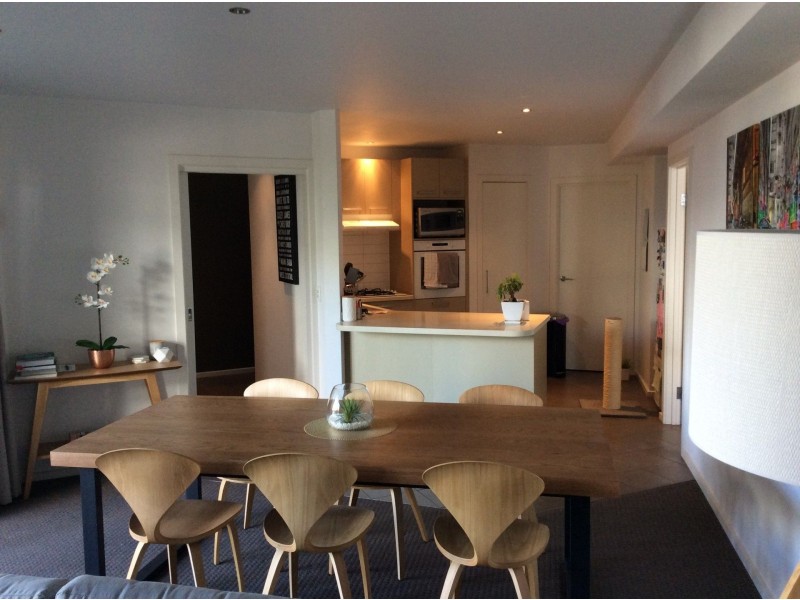 7 Windsor Lane, Surrey Hills VIC 3127