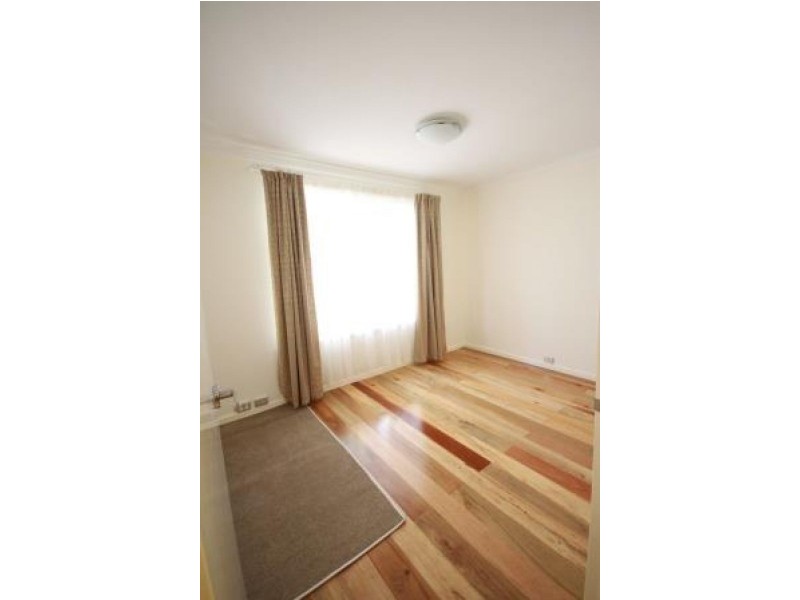 11 Mcwhae Road, Hillarys WA 6025