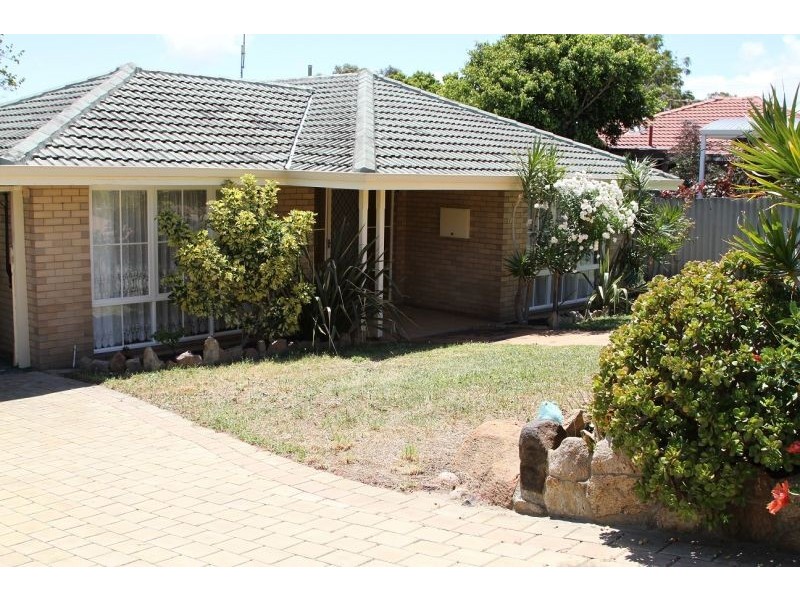 11 Mcwhae Road, Hillarys WA 6025