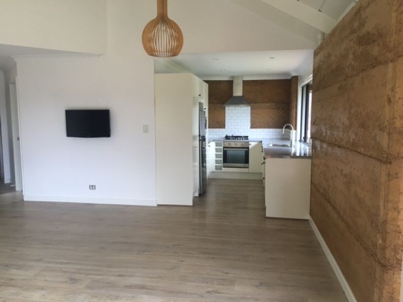 Unit 1,/2807 Caves Road, Yallingup WA 6282