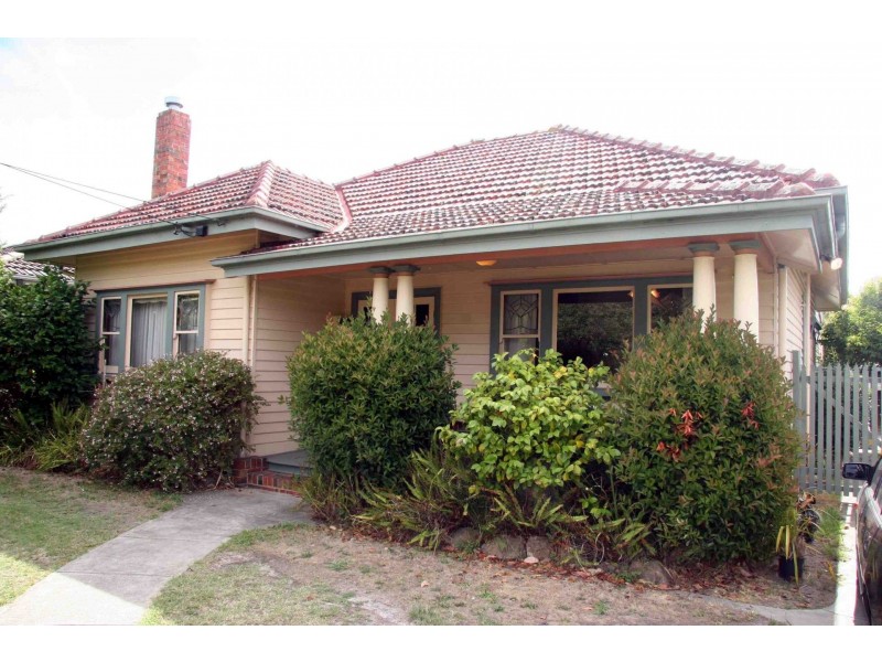 35 Hall Street, Mckinnon VIC 3204