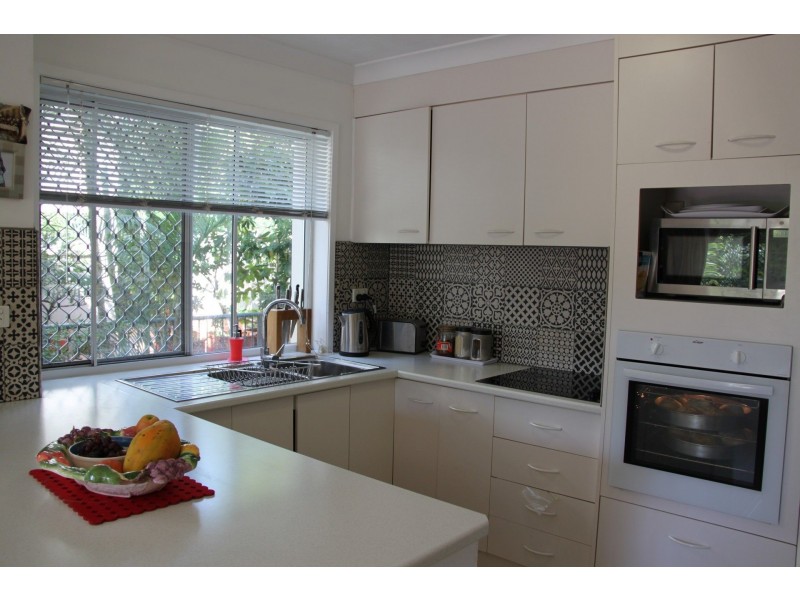 3/2311 Gold Coast Highway, Mermaid Beach QLD 4218