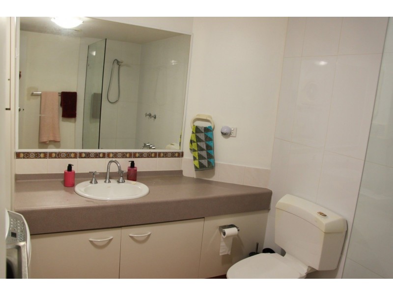 3/2311 Gold Coast Highway, Mermaid Beach QLD 4218