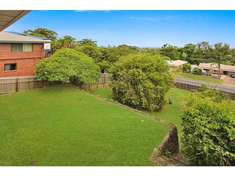17 Kawana Street, Alexandra Headland QLD 4572
