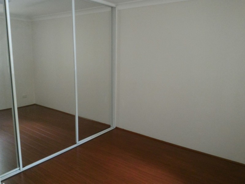 1/18 Gloucester Road, Hurstville NSW 2220