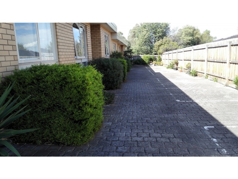 Unit 3,/20 Lyndhurst Crescent, Brunswick East VIC 3057