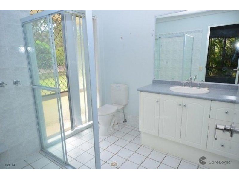 17 Wattle Close, Mackenzie QLD 4156