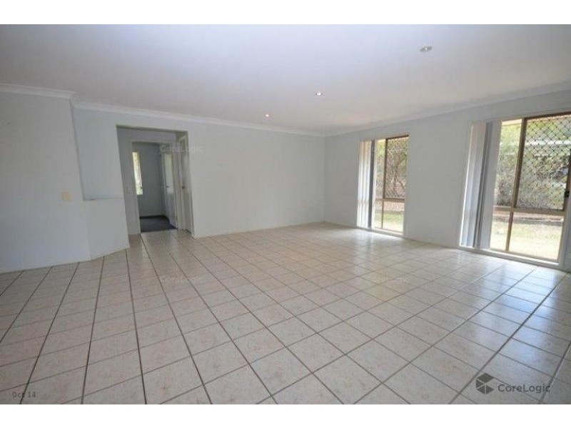 17 Wattle Close, Mackenzie QLD 4156