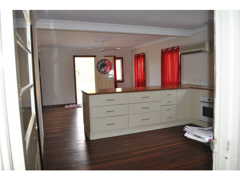 198 Learoyd Rd, Willawong QLD 4110