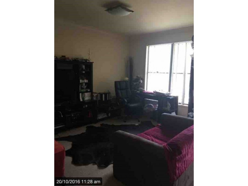 4 Bolingbroke Street East, Fernvale QLD 4306