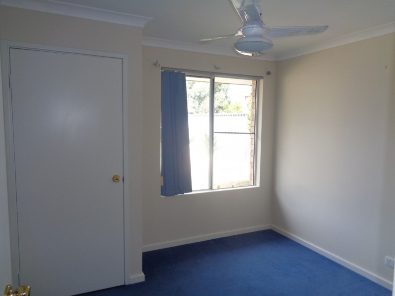 8 Whitely Place, Australind WA 6233