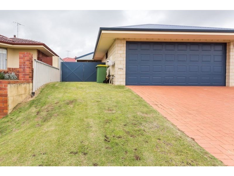 1/10 Wakefield Crescent, Australind WA 6233