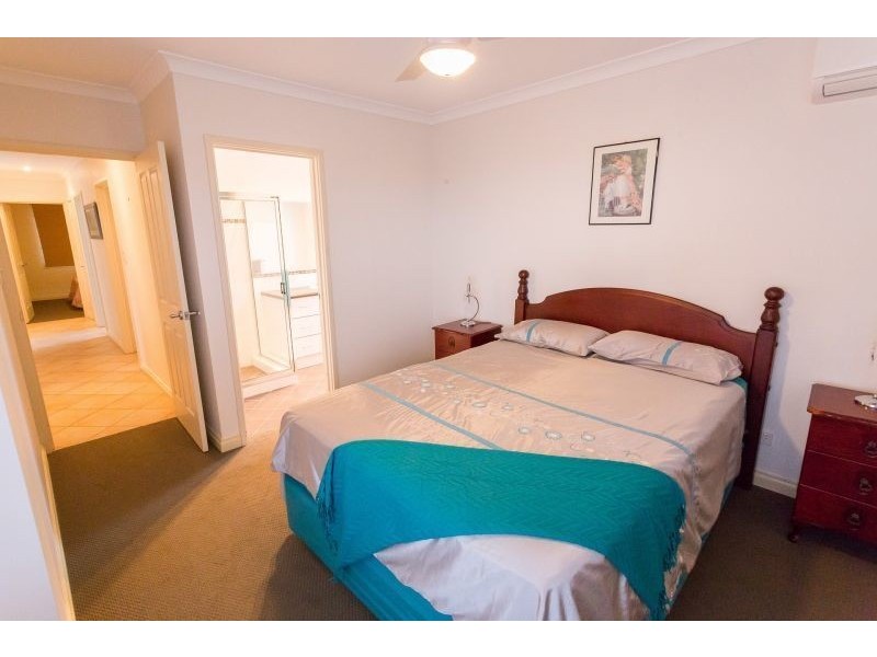 1/10 Wakefield Crescent, Australind WA 6233