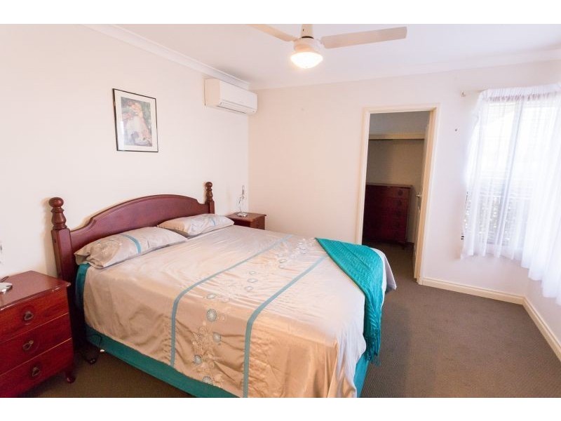 1/10 Wakefield Crescent, Australind WA 6233