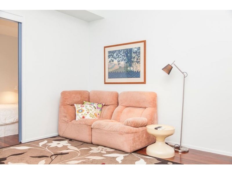 2/31 Hazelwood Street, Highgate Hill QLD 4101
