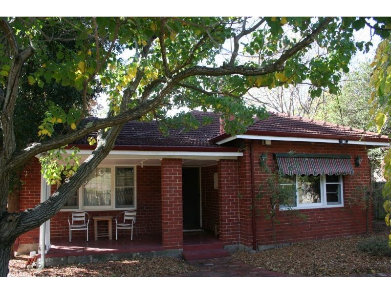 26 Joslin Street, Hilton WA 6163