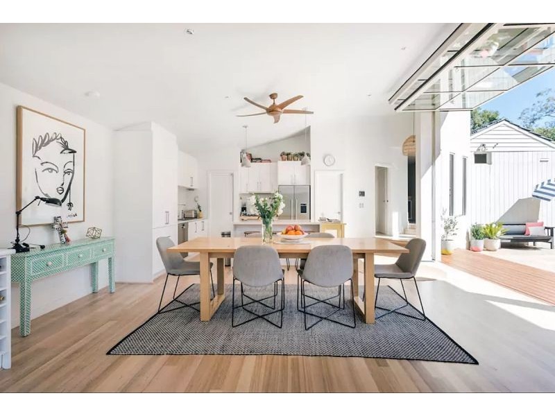 8 Swyer St, Hampton VIC 3188