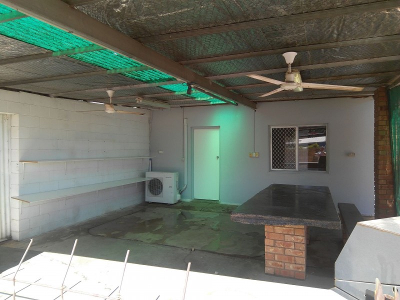 4 Shackleton St, Mount Isa QLD 4825