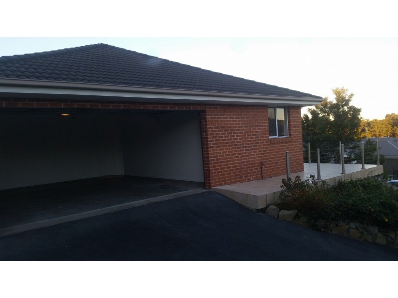 19 County Drive, Fletcher NSW 2287