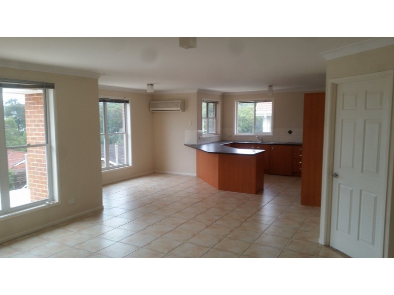 19 County Drive, Fletcher NSW 2287