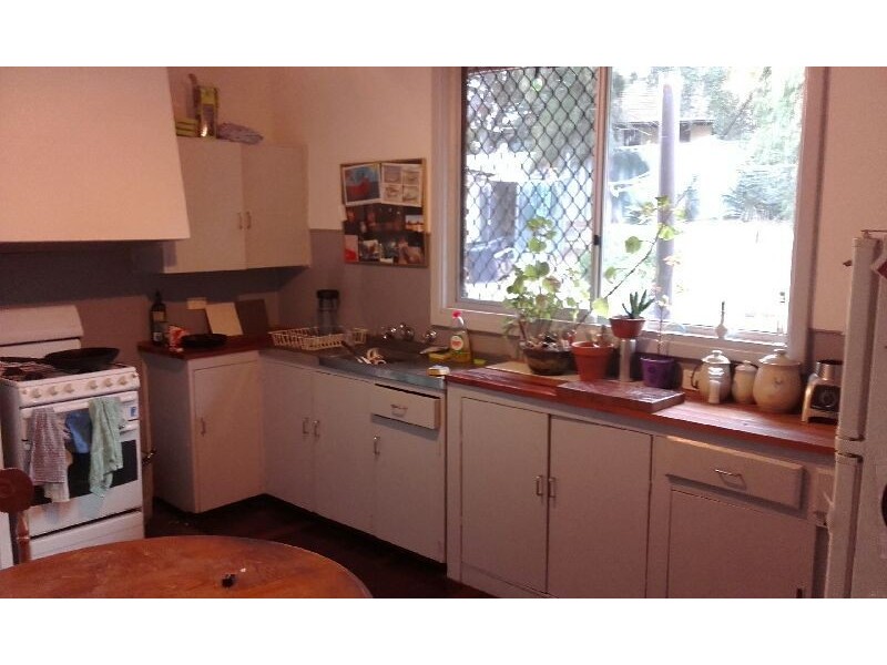 27 Sanderson Street, Embleton WA 6062