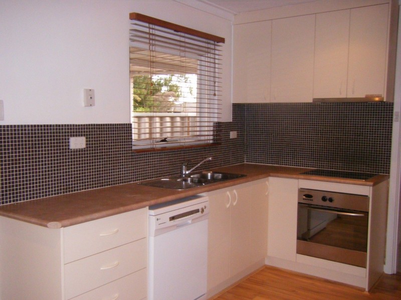 27 Gatton Way, Embleton WA 6062