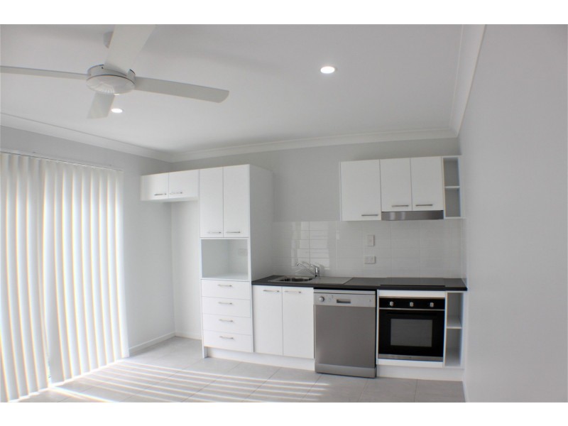 2/30 Beech Drive, Morayfield QLD 4506