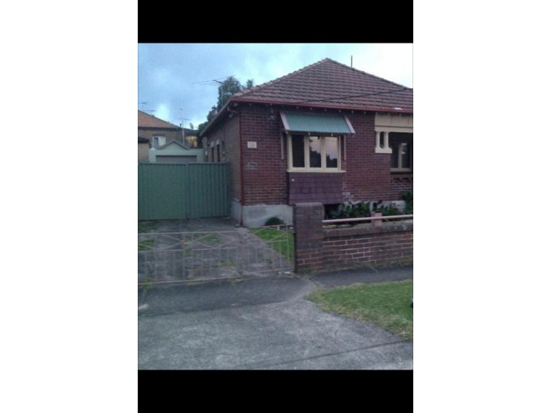 18 Timothy Street, Hurstville NSW 2220