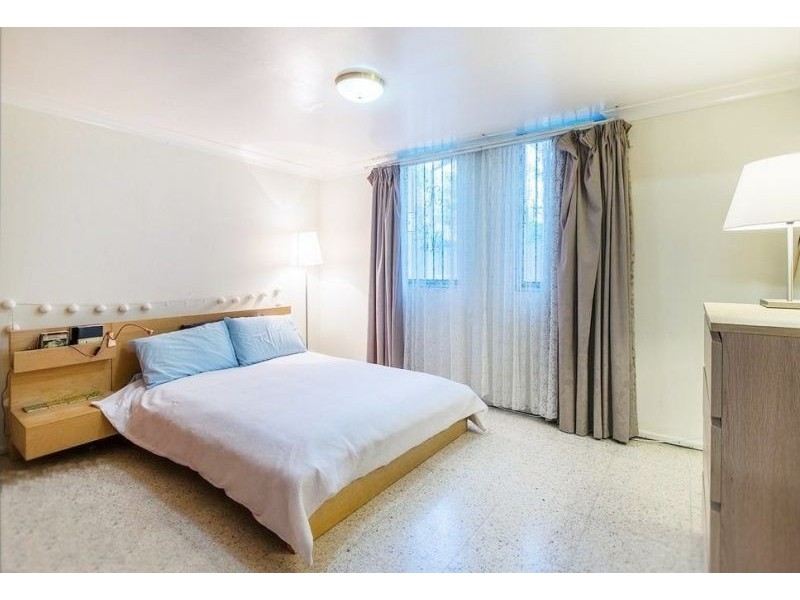 2/989 Brunswick Street, New Farm QLD 4005