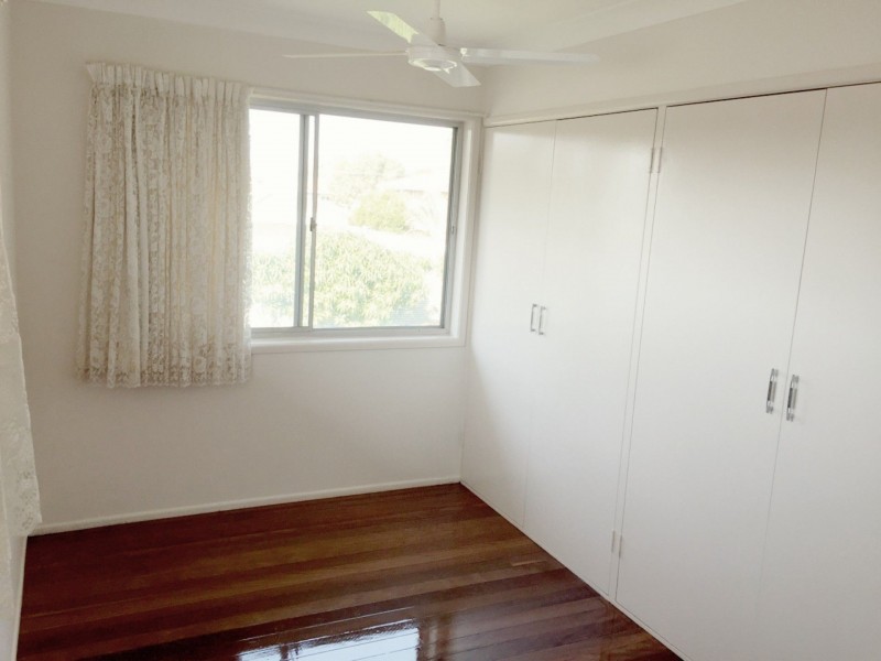 13 Irandi St, Mansfield QLD 4122