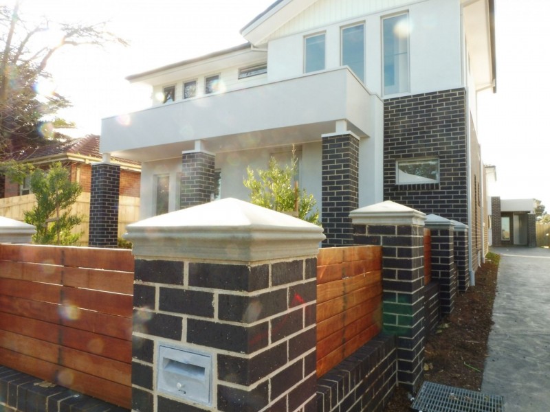 9a Springfield Ave, Clayton South VIC 3169