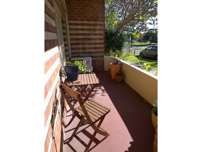 2/289 Darby Street, Bar Beach NSW 2300