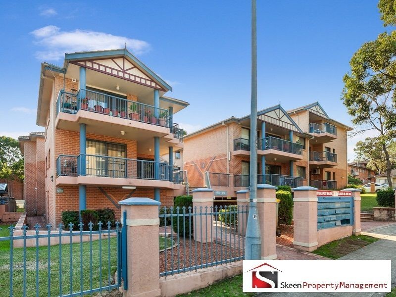 1/42 Treves Street, Merrylands NSW 2160
